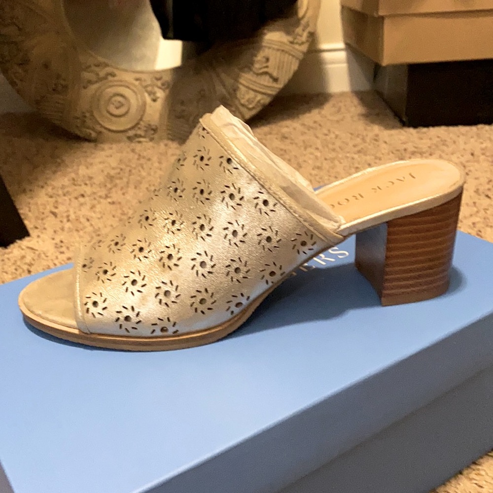 Jack Rogers Ronnie Mule like new sz 7.5